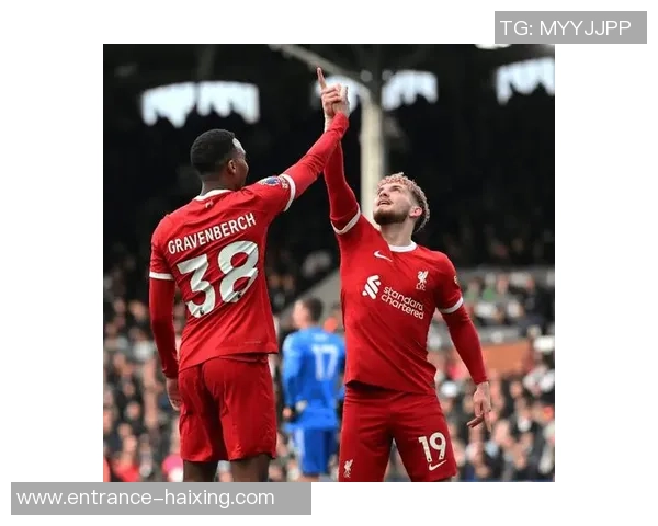 埃弗顿与利物浦激战在即市场备战分析与前瞻